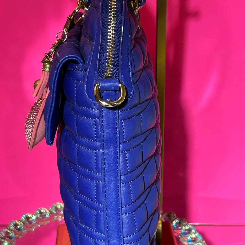 Kate Spade New York Purple Quilted Bag 16.5” x 12” Storybook Lining w/Bag Charm - Picture 4 of 17